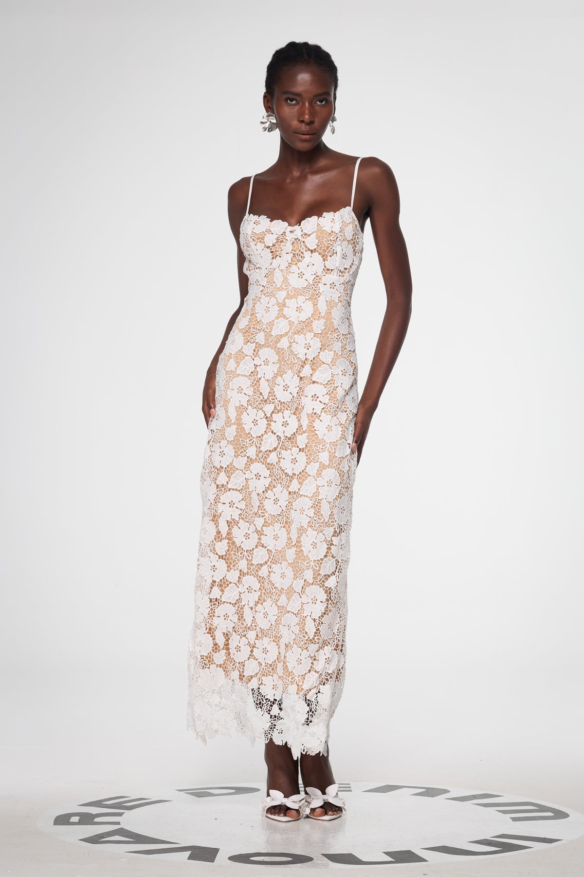 Bagrat Lace Spagetti Bağcıklı Uzun Elbise